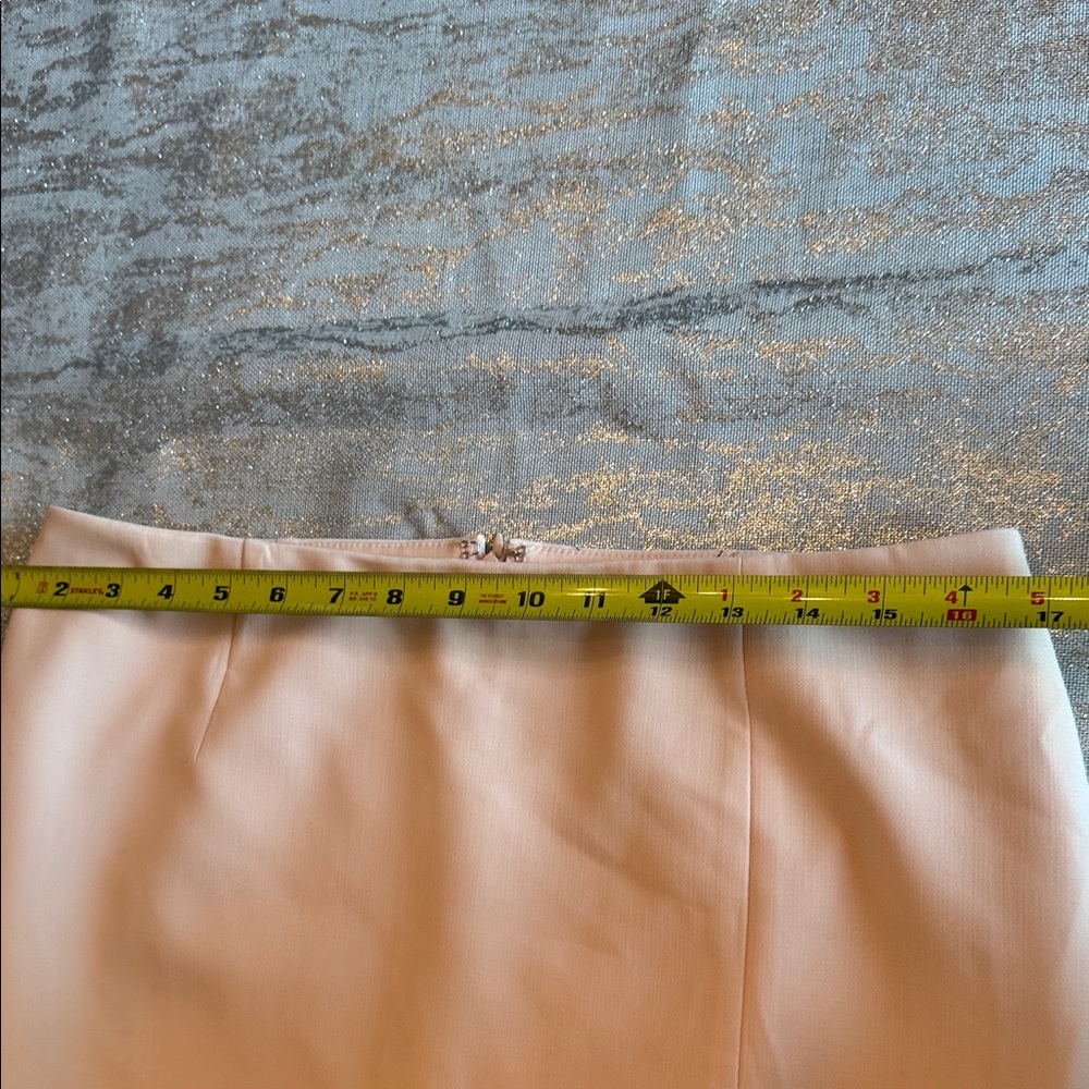 White House Black Market Blush Pencil Skirt - Picture 3 of 6